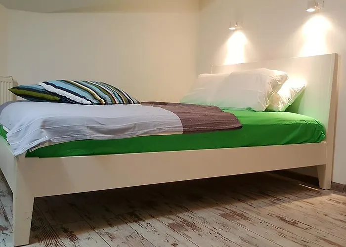 Pillows Party Hostel